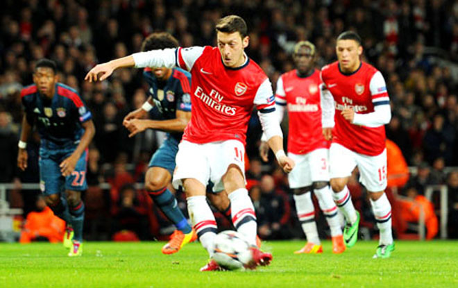 Arsene Wenger thề không bỏ cuộc