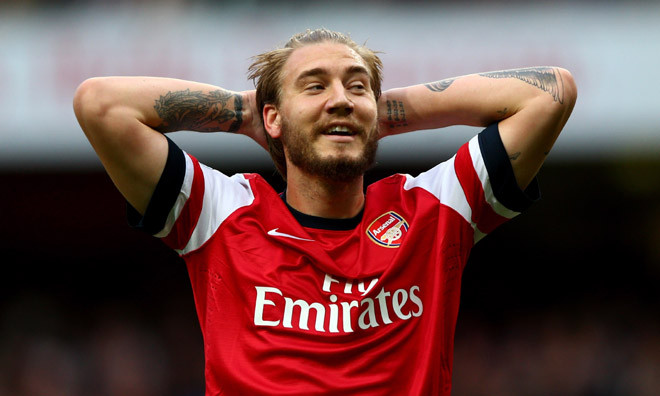 Bendtner chỉ chịu rời Arsenal nếu nhận được mức lương khủng.