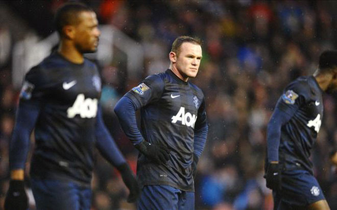 Man United thua Stoke vì... đen
