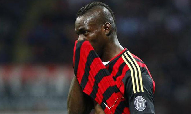 Vừa thoát khỏi cướp, Balotelli lại gặp trộm