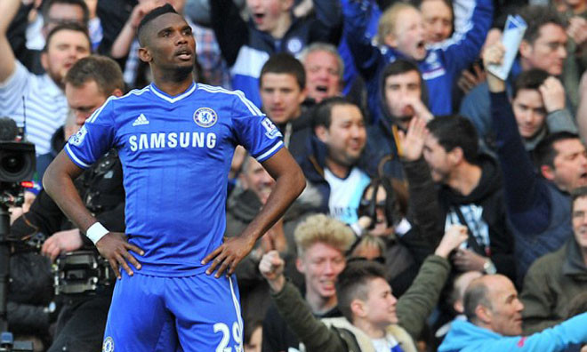 Do vẫn “cay” Mourinho nên Eto’o quyết định chọn một trong hai đội bóng cùng thành phố với The Blues để đầu quân. 
