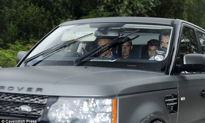 Joao Filipe tới "đại bản doanh" Carrington của M.U để thử việc.