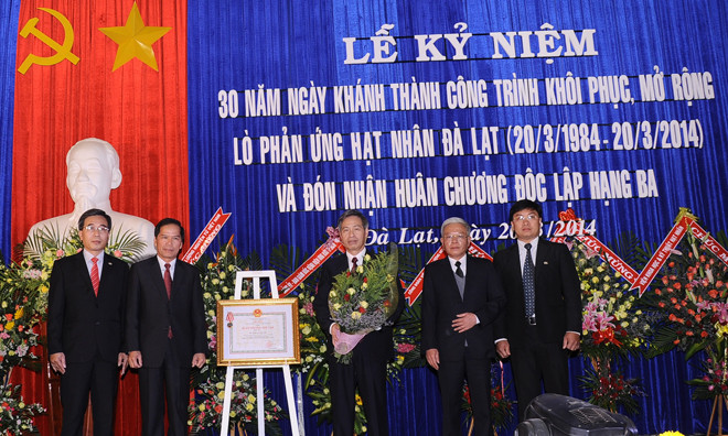 Viện Nghiên cứu Hạt nhân đón nhận Huân chương Độc lập hạng ba ngày 20/3. Ảnh: P.N.N 