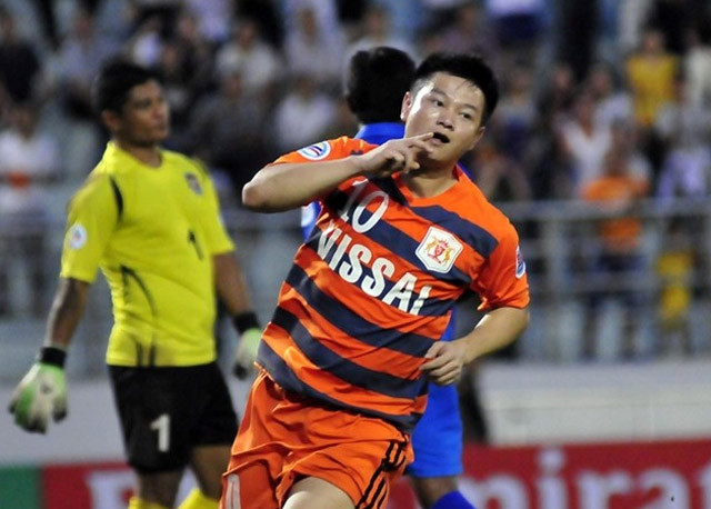 Văn Quyến không được đá chính trận tứ kết AFC Cup