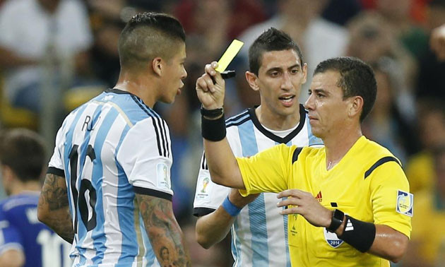 Mourinho ví Marcos Rojo như 'ác quỷ'