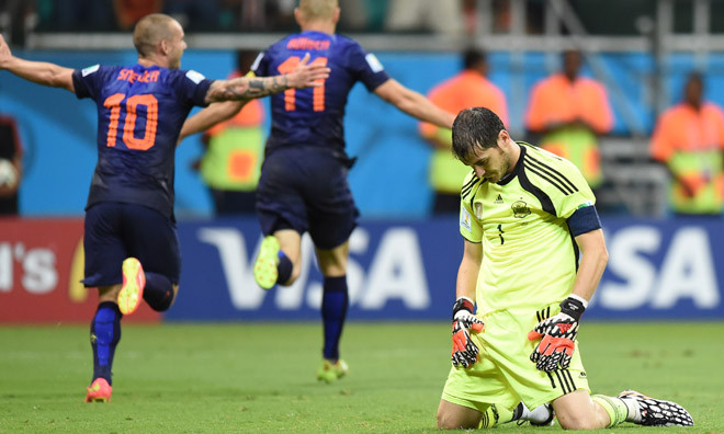 Một chén đắng tử thần rót đầy cho niềm kiêu hãnh Tây Ban Nha. 