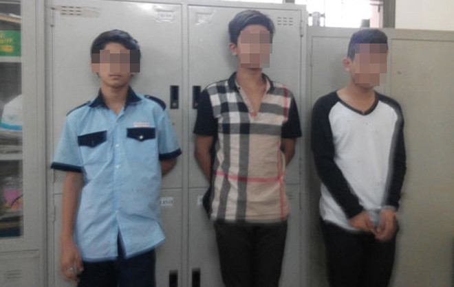 Các đối tượng ở cơ quan công an. Ảnh; Thanh Niên