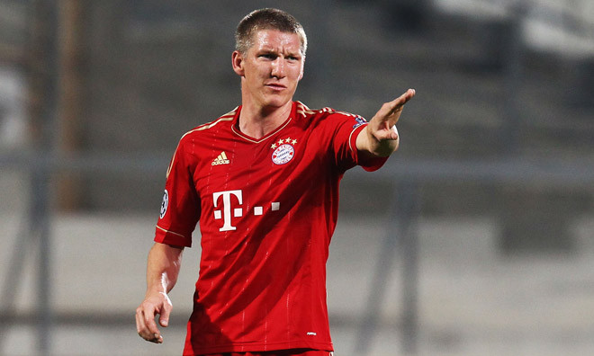 M.U lại đưa vào tầm ngắm Bastian Schweinsteiger.