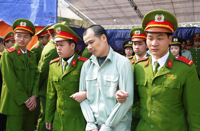 Tử hình 30 bị cáo trong đường dây 4.400 bánh heroin