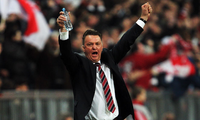 Van Gaal muốn 200 triệu bảng để chuyển nhượng. 