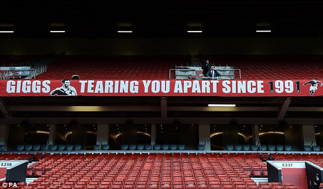 M.U - Norwich City: Xóa sạch dấu vết David Moyes 