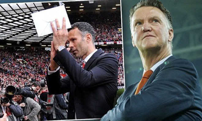 Van Gaal sợ mất công việc béo bở tại M.U.