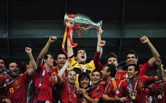 Vòng loại EURO 2016: Tây Ban Nha đọ sức Ukraine