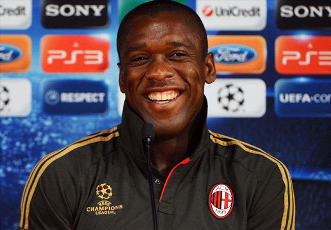 Clarence Seedorf sắp tiếp quản chiếc ghế nóng HLV tại AC Milan