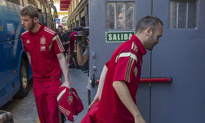 De Gea thổ lộ rằng, anh muốn chứng kiến Andres Iniesta chuyển tới M.U trong mùa Hè năm nay.