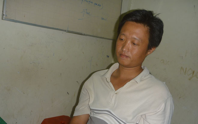 Hung thủ Võ Quốc Phong tại cơ quan công an