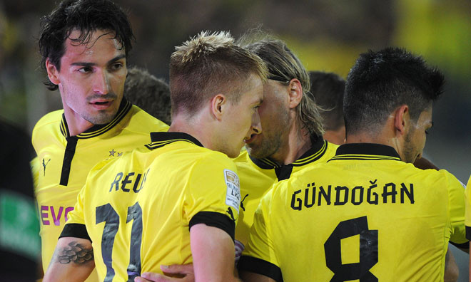 Barcelona muốn có sự phục vụ của Gundogan, Reus và Hummels.