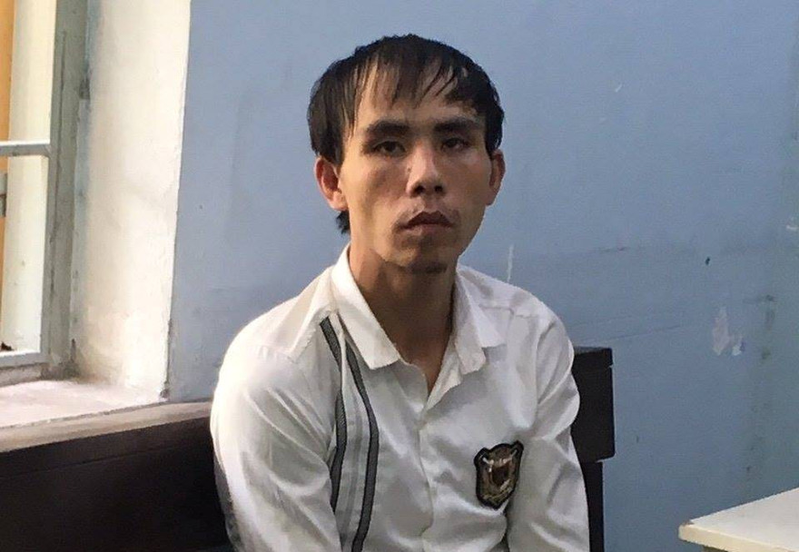 Nguyễn Đắc Vượng tại công an.