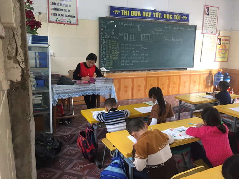 Nơm nớp học trong ngôi trường lúc nào cũng chờ...sập