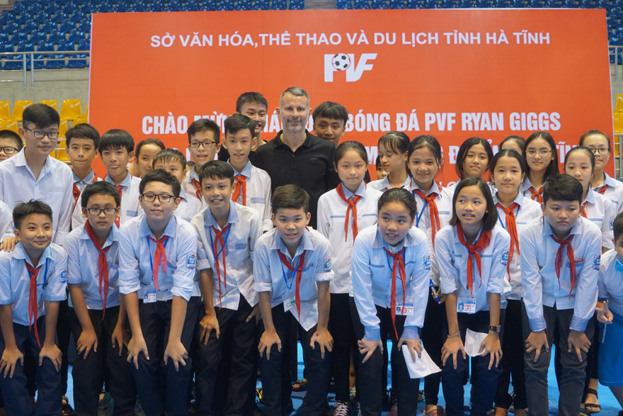 Ryan Giggs khẳng định bóng đá phong trào và bóng đá học đường là nền tảng cho sự phát triển của bóng đá đỉnh cao