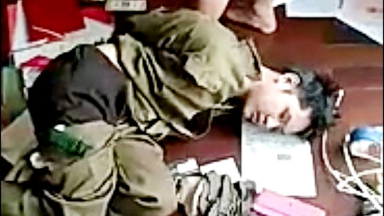 Đối tượng bị Công an bắt gọn