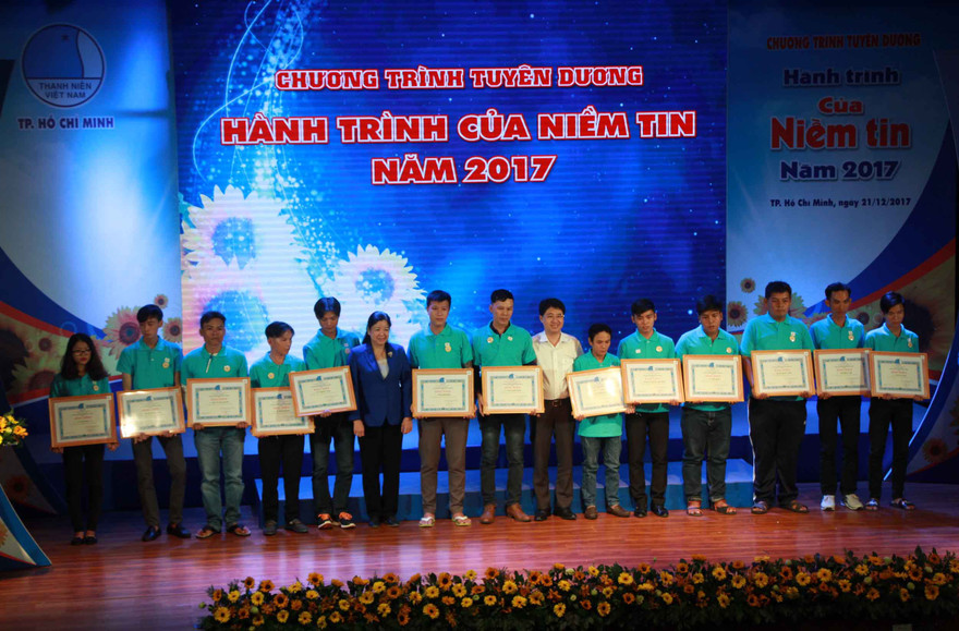 TP. HCM tuyên dương 51 thanh niên tiến bộ 