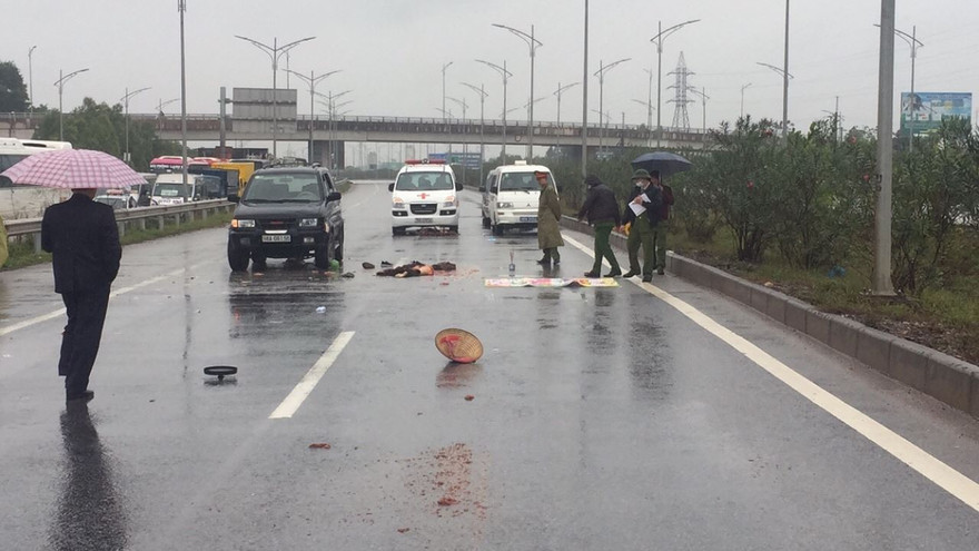 Hiện trường nơi xảy ra vụ tai nạn thương tâm 