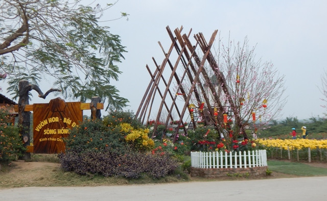 TP Hà Nội yêu cầu xử lý dứt điểm các công trình vi phạm trên địa bàn quận Tây Hồ 