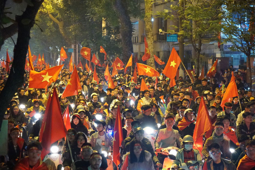 Đêm cuồng nhiệt với chức vô địch AFF Cup 2018 của tuyển Việt Nam