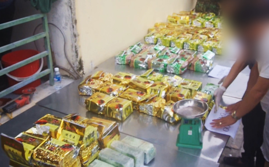 Tang vật 98kg ma túy đá và ketamin trong chuyên án A3-220. Ảnh: Ban Chuyên án cung cấp