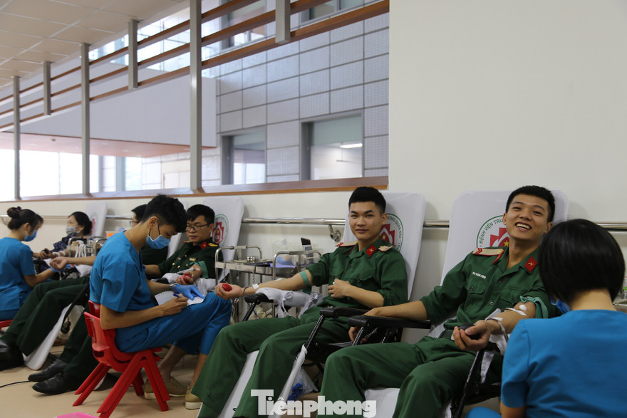 ĐVTN Bộ Tư lệnh 86 tham gia hiến máu cứu người, ngày 14/7