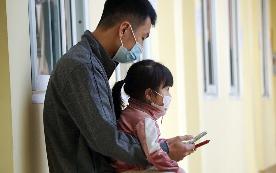 Ảnh: Người dân trong một khu cách ly tập trung