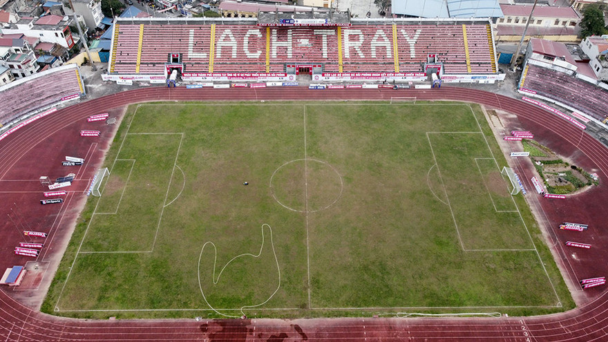 Công an Hải Phòng cảnh báo sân Lạch Tray không đủ tiêu chuẩn thi đấu
