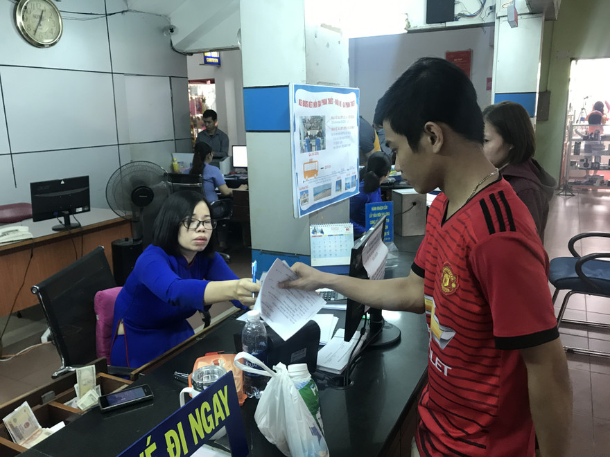 Hành khách đi đoàn có thể đặt vé tàu từ hôm nay.