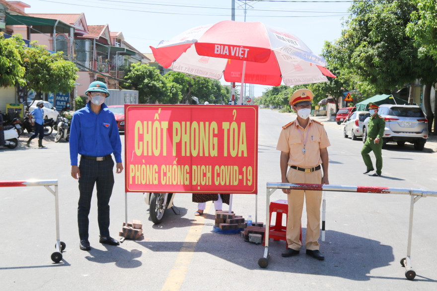 8 ngày, Nghệ An ghi nhận 33 ca dương tính SARS-CoV-2, cách ly gần 25.000 trường hợp