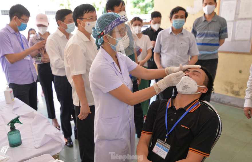 Nghệ An thông báo khẩn về chuyến bay liên quan BN COVID-19