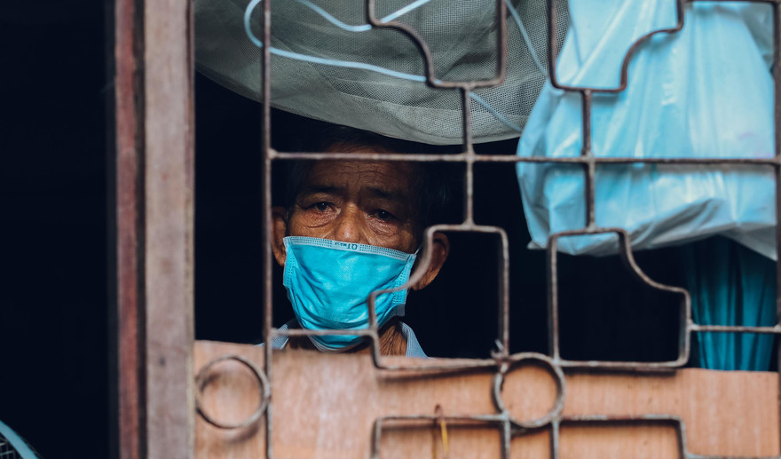 Rớt nước mắt 'xóm chạy thận' những ngày dịch COVID-19 bùng phát