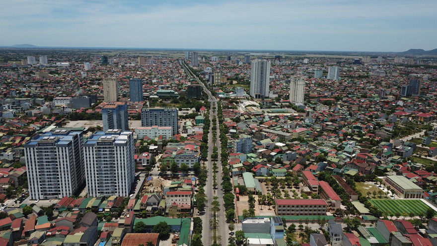 Toàn cảnh thành Vinh ngày đầu giãn cách xã hội