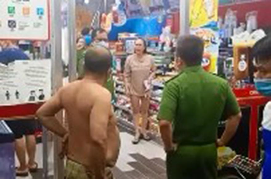 Bà N. không chấp hành đeo khẩu trang và gây rối trật tự công cộng.