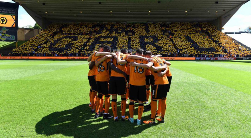Sau 6 năm vắng bóng, Wolverhampton trở lại Ngoại hạng Anh