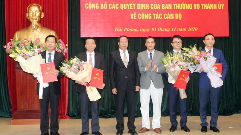 Hội nghị công bố quyết định nhân sự của Ban Thường vụ Thành ủy Hải Phòng.