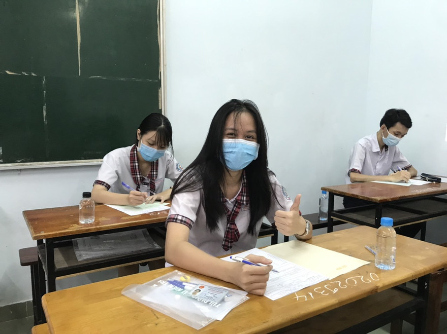 Ngày thi tốt nghiệp THPT đầu tiên, TPHCM có hơn 450 thí sinh bỏ thi