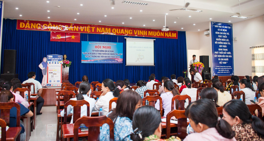 Một buổi tập huấn về Đề án thanh toán học phí qua thẻ SSC tại TPHCM