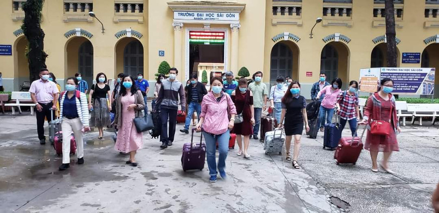 Cán bộ, giảng viên Trường ĐH Sài Gòn lên đường làm nhiệm vụ thi tốt nghiệp THPT tại Đồng Tháp