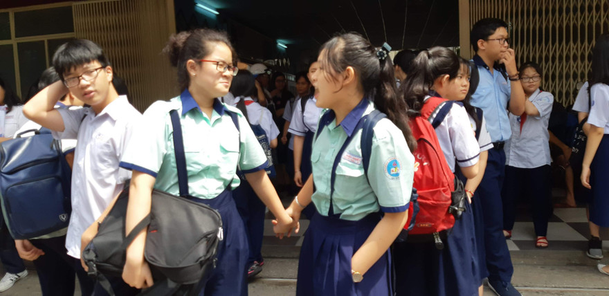 Học sinh TPHCM tiếp tục được nghỉ học thêm từ 1-2 tuần