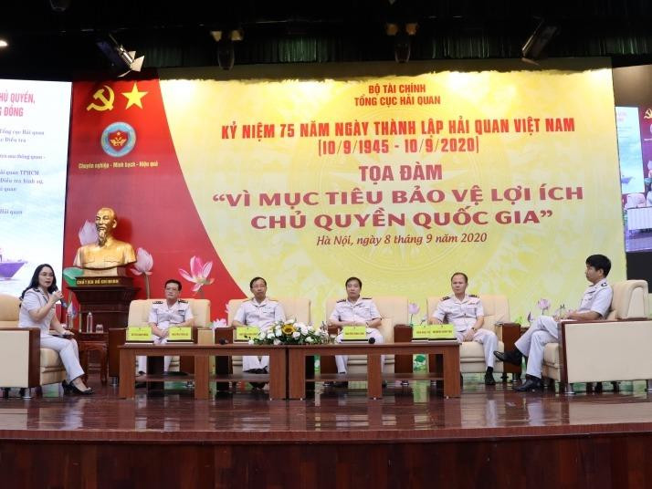 Các diễn giả tham gia hội thảo.