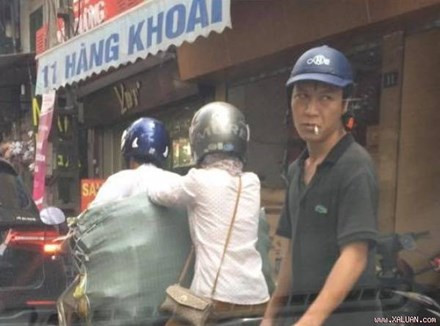 Bắt giữ “siêu móc túi” trên phố đi bộ