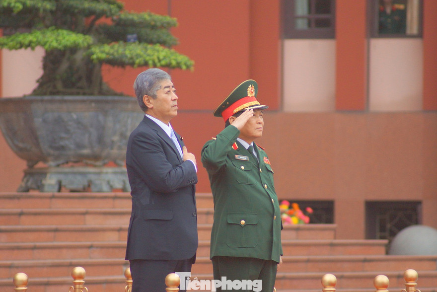Bộ trưởng Quốc phòng Việt Nam và Nhật Bản tại trụ sở Bộ Quốc phòng Việt Nam, chiều 2/5