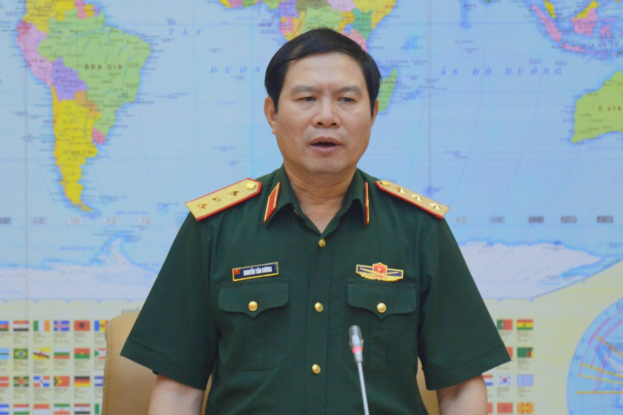 Thượng tướng Nguyễn Tân Cương phát biểu tại buổi làm việc