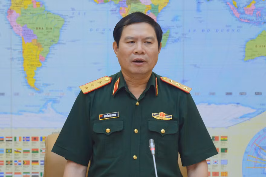Thượng tướng Nguyễn Tân Cương phát biểu tại buổi làm việc